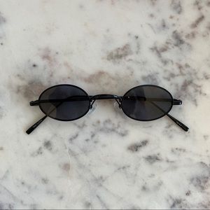 Oval sunglasses